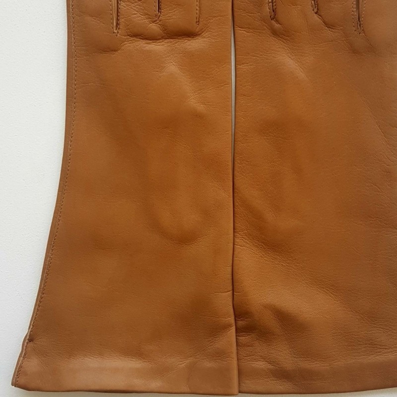 Gants en Cuir d'Agneau Biscuit Clair Coline Doublés Soie.