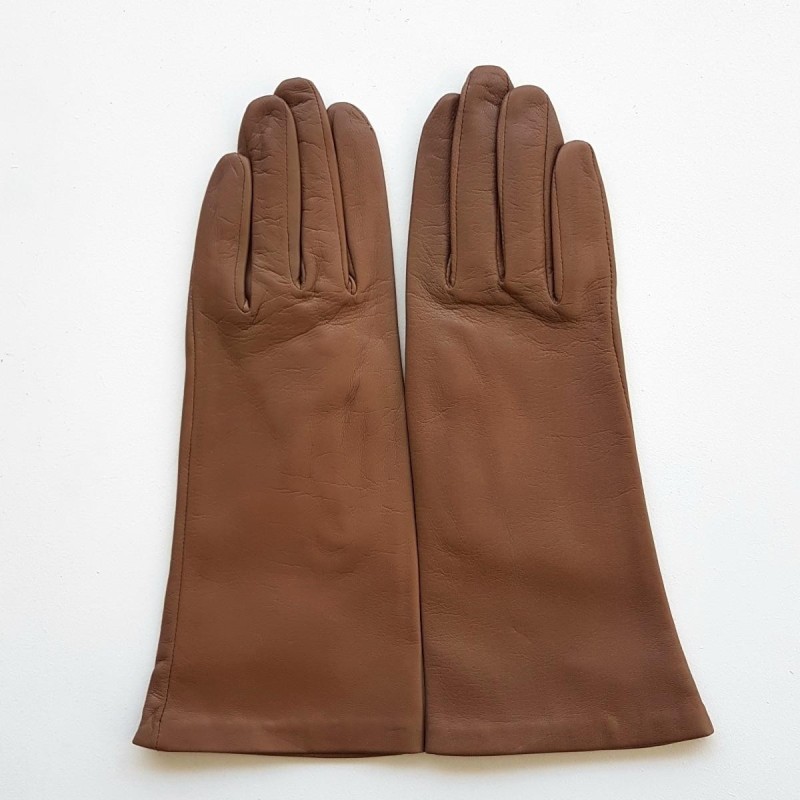 Gants en Cuir d'Agneau Sable Coline Doublés Soie.