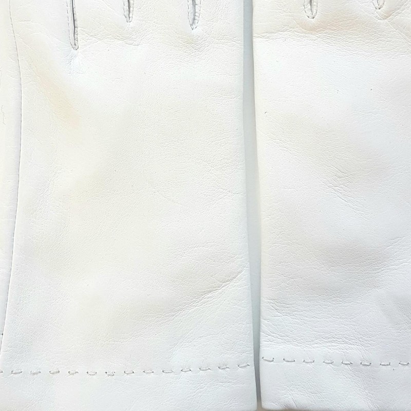 Gants en Cuir d'Agneau Blancs Raphaël Doublure Soie.